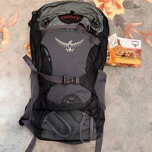 Osprey Gray and Black Men's Backpack